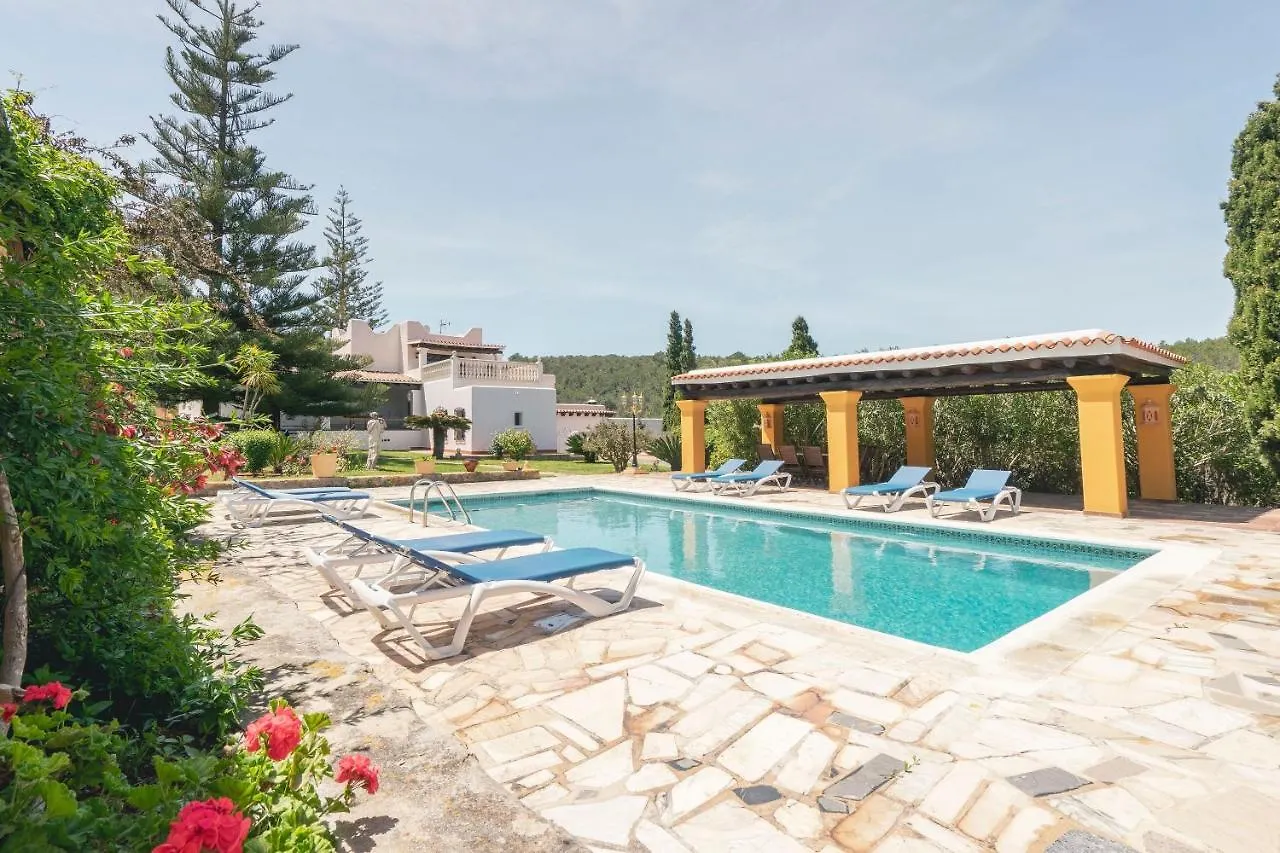 Can Joan Vich I Santa Eularia des Riu Tatil Evi