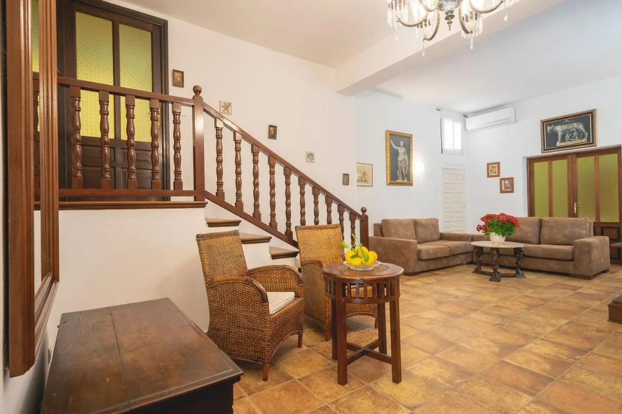 Can Joan Vich I Santa Eularia des Riu Tatil Evi