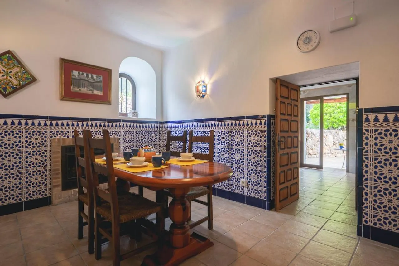 Can Joan Vich I Santa Eularia des Riu Tatil Evi
