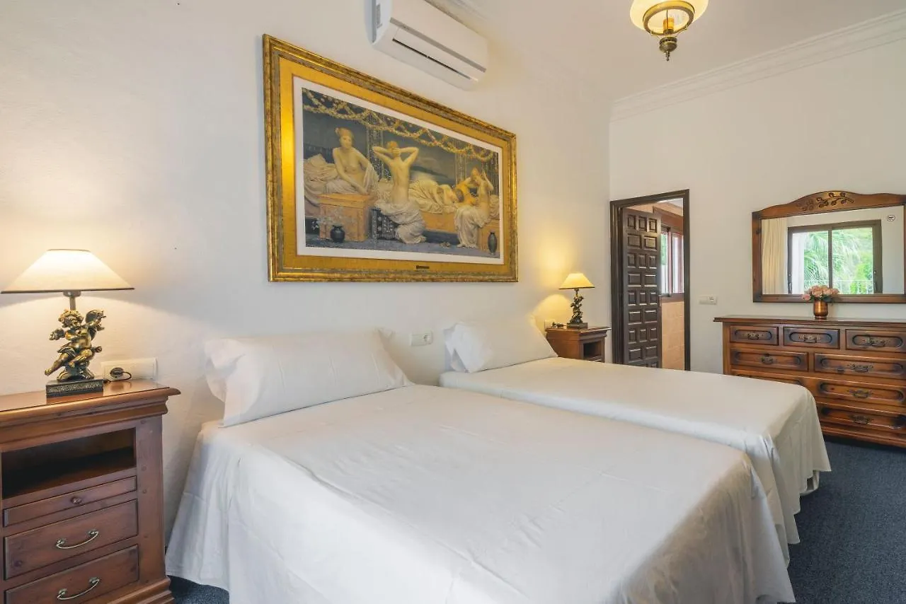 Can Joan Vich I Santa Eularia des Riu 0*,  İspanya