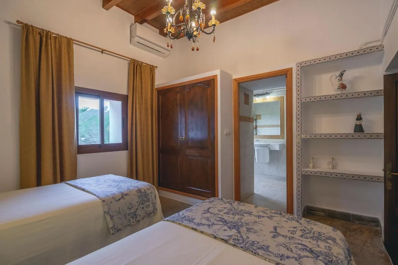 Can Joan Vich I Santa Eularia des Riu 0*,  İspanya
